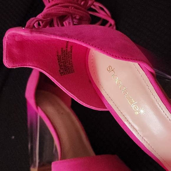 Shoes - Picture 4 of 5